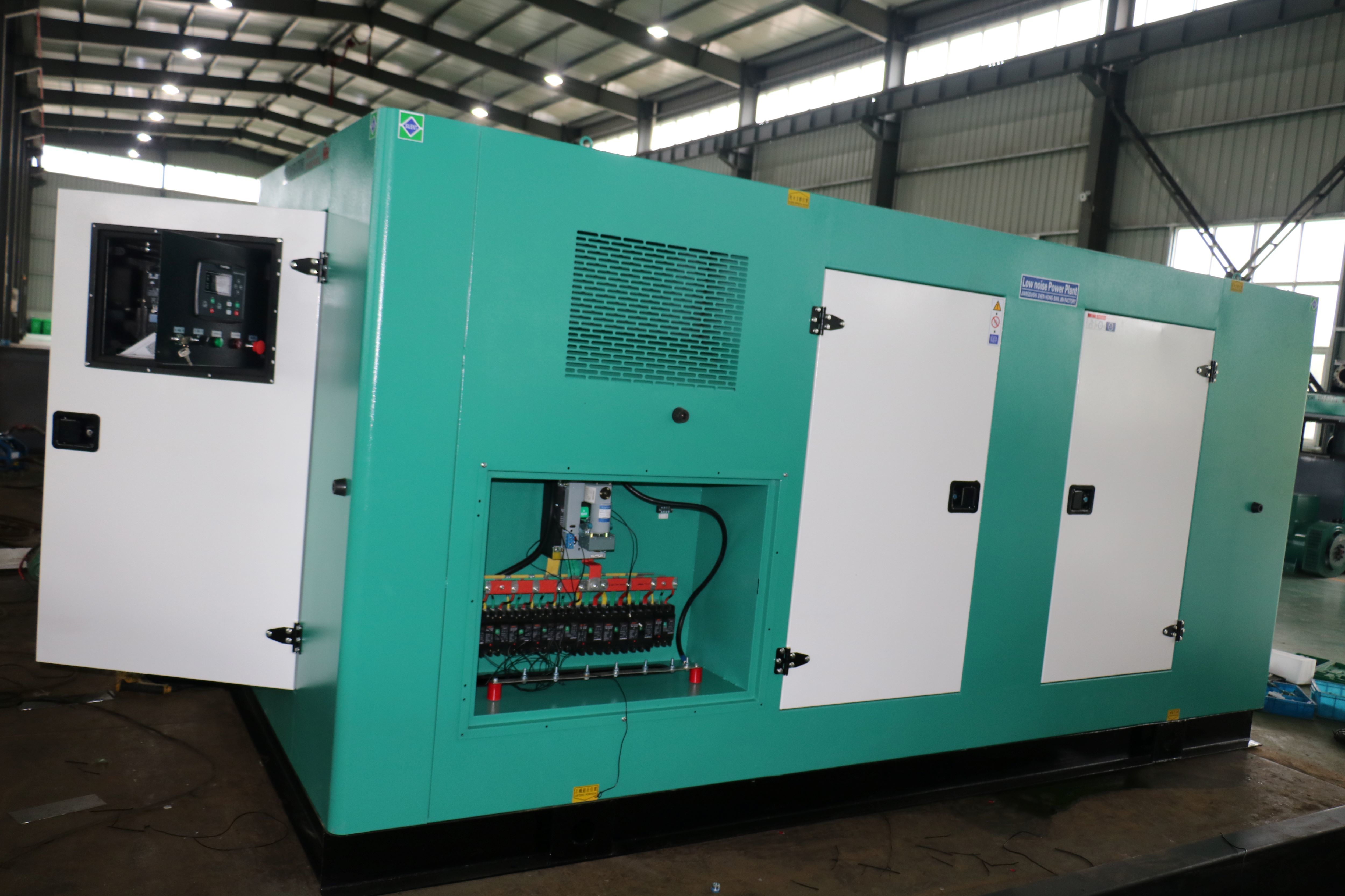 250KW玉柴静音YC6MK350L-D20-8 250KW玉柴静音YC6MK350L-D20-8